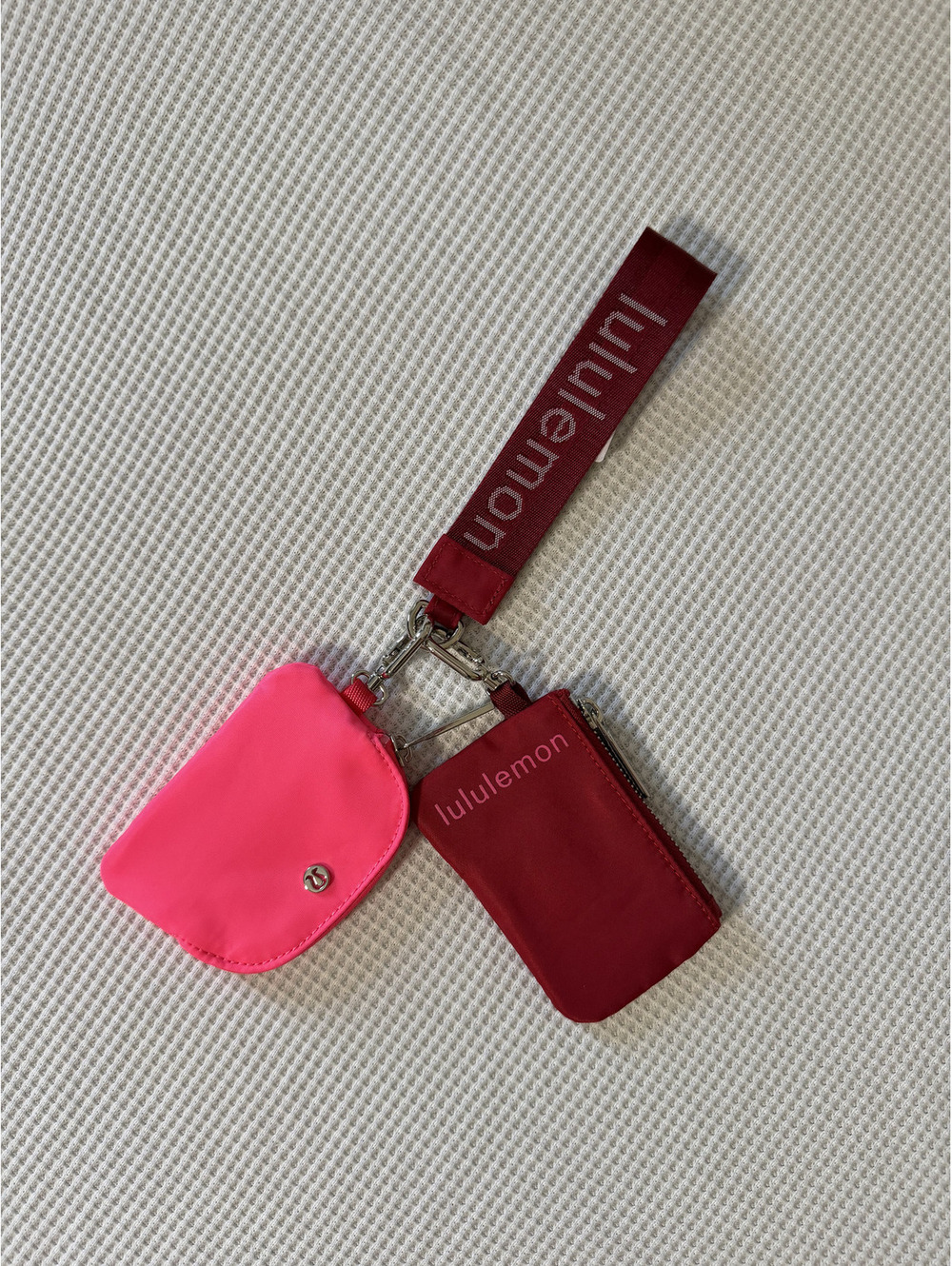 Lululemon Dual Pouch Wristlet Wallet Red Hot Pink Silver One Size
